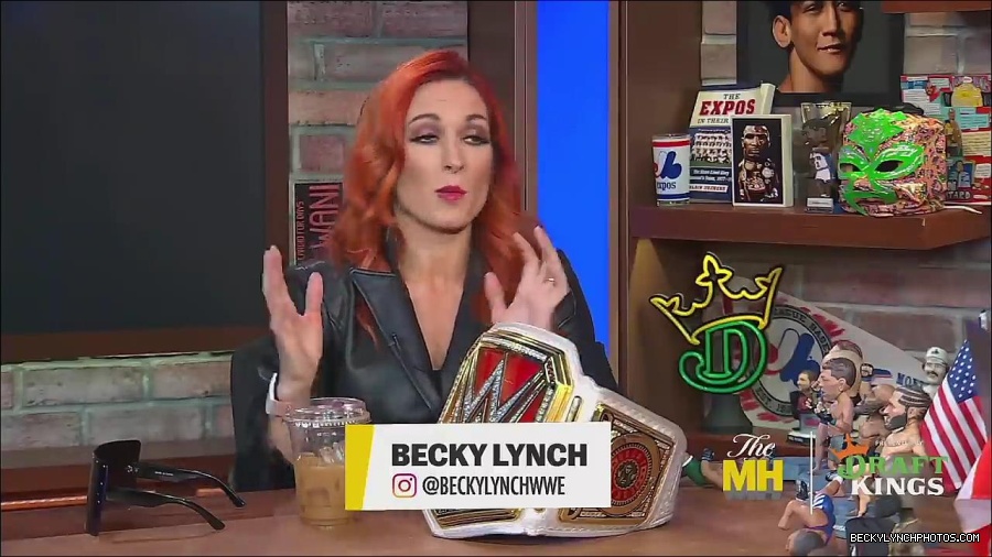 Y2Mate_is_-_Becky_Lynch_Talks_Charlotte_Flair_Feud_27I27m_So_in_Her_Head__-_The_MMA_Hour-4BJNnwyhid4-720p-1656194904909_mp4_000560927.jpg