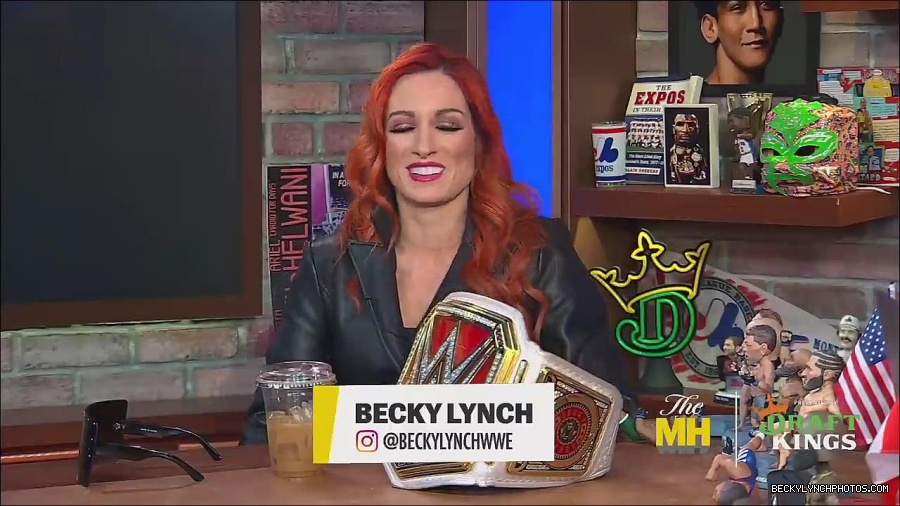 Y2Mate_is_-_Becky_Lynch_Talks_Charlotte_Flair_Feud_27I27m_So_in_Her_Head__-_The_MMA_Hour-4BJNnwyhid4-720p-1656194904909_mp4_000564530.jpg