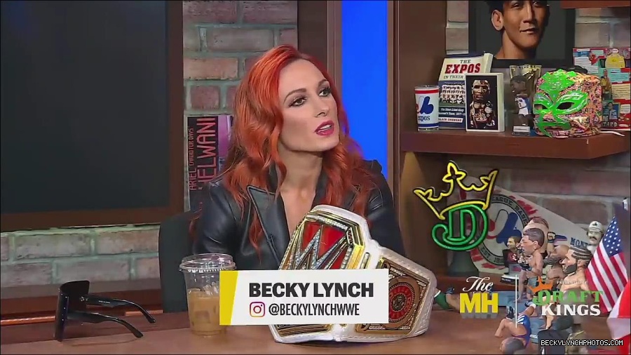 Y2Mate_is_-_Becky_Lynch_Talks_Charlotte_Flair_Feud_27I27m_So_in_Her_Head__-_The_MMA_Hour-4BJNnwyhid4-720p-1656194904909_mp4_000568134.jpg