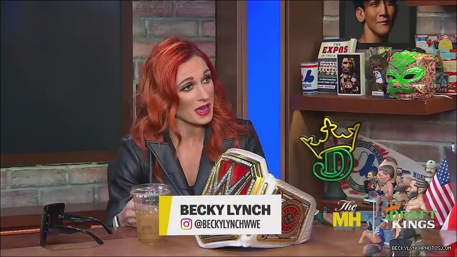 Y2Mate_is_-_Becky_Lynch_Talks_Charlotte_Flair_Feud_27I27m_So_in_Her_Head__-_The_MMA_Hour-4BJNnwyhid4-720p-1656194904909_mp4_000805437.jpg