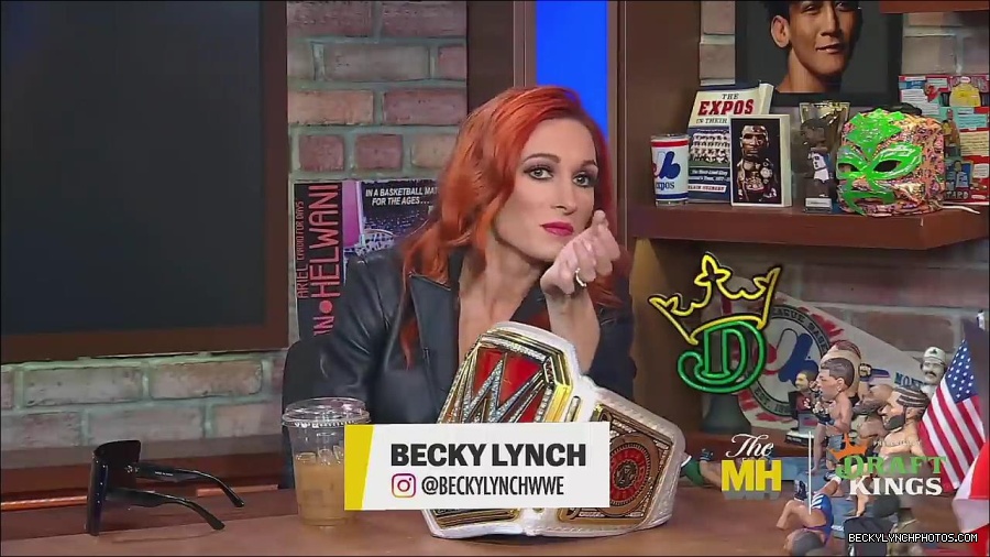Y2Mate_is_-_Becky_Lynch_Talks_Charlotte_Flair_Feud_27I27m_So_in_Her_Head__-_The_MMA_Hour-4BJNnwyhid4-720p-1656194904909_mp4_001006038.jpg