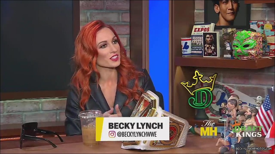 Y2Mate_is_-_Becky_Lynch_Talks_Charlotte_Flair_Feud_27I27m_So_in_Her_Head__-_The_MMA_Hour-4BJNnwyhid4-720p-1656194904909_mp4_001283849.jpg