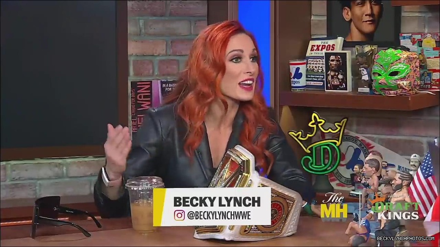 Y2Mate_is_-_Becky_Lynch_Talks_Charlotte_Flair_Feud_27I27m_So_in_Her_Head__-_The_MMA_Hour-4BJNnwyhid4-720p-1656194904909_mp4_001354953.jpg