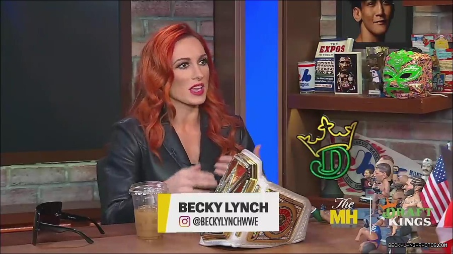Y2Mate_is_-_Becky_Lynch_Talks_Charlotte_Flair_Feud_27I27m_So_in_Her_Head__-_The_MMA_Hour-4BJNnwyhid4-720p-1656194904909_mp4_001371370.jpg