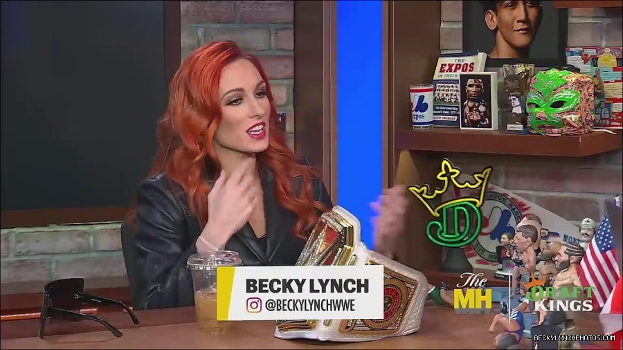 Y2Mate_is_-_Becky_Lynch_Talks_Charlotte_Flair_Feud_27I27m_So_in_Her_Head__-_The_MMA_Hour-4BJNnwyhid4-720p-1656194904909_mp4_002257154.jpg