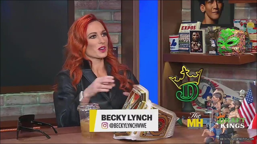 Y2Mate_is_-_Becky_Lynch_Talks_Charlotte_Flair_Feud_27I27m_So_in_Her_Head__-_The_MMA_Hour-4BJNnwyhid4-720p-1656194904909_mp4_002292790.jpg