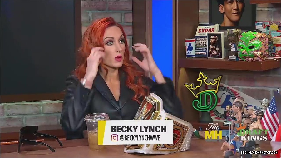 Y2Mate_is_-_Becky_Lynch_Talks_Charlotte_Flair_Feud_27I27m_So_in_Her_Head__-_The_MMA_Hour-4BJNnwyhid4-720p-1656194904909_mp4_002308005.jpg
