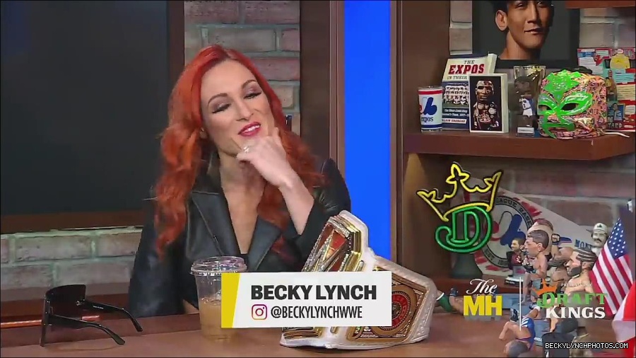 Y2Mate_is_-_Becky_Lynch_Talks_Charlotte_Flair_Feud_27I27m_So_in_Her_Head__-_The_MMA_Hour-4BJNnwyhid4-720p-1656194904909_mp4_002444041.jpg