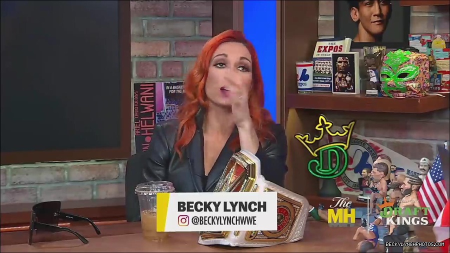 Y2Mate_is_-_Becky_Lynch_Talks_Charlotte_Flair_Feud_27I27m_So_in_Her_Head__-_The_MMA_Hour-4BJNnwyhid4-720p-1656194904909_mp4_002464061.jpg