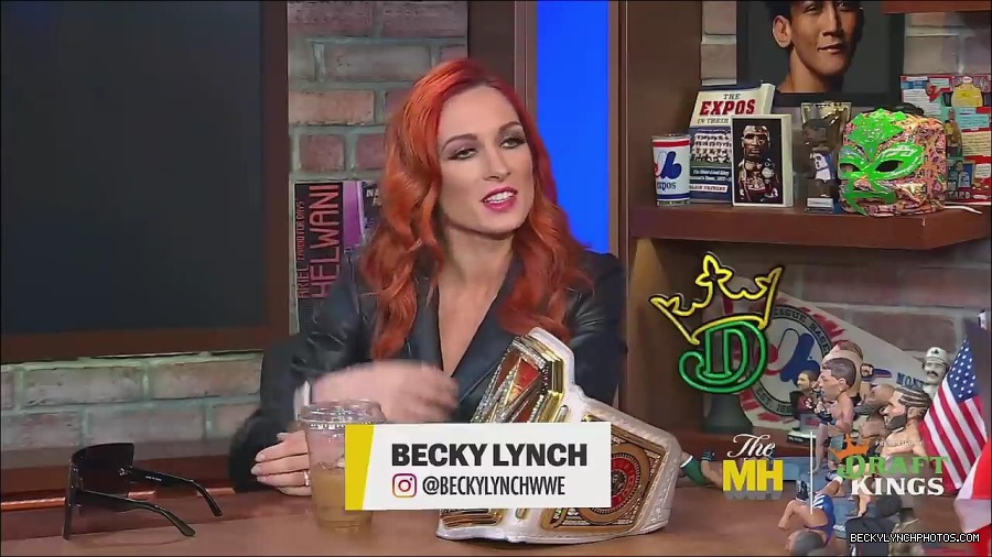 Y2Mate_is_-_Becky_Lynch_Talks_Charlotte_Flair_Feud_27I27m_So_in_Her_Head__-_The_MMA_Hour-4BJNnwyhid4-720p-1656194904909_mp4_002572169.jpg
