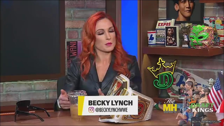 Y2Mate_is_-_Becky_Lynch_Talks_Charlotte_Flair_Feud_27I27m_So_in_Her_Head__-_The_MMA_Hour-4BJNnwyhid4-720p-1656194904909_mp4_002576974.jpg
