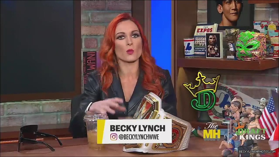 Y2Mate_is_-_Becky_Lynch_Talks_Charlotte_Flair_Feud_27I27m_So_in_Her_Head__-_The_MMA_Hour-4BJNnwyhid4-720p-1656194904909_mp4_002577775.jpg