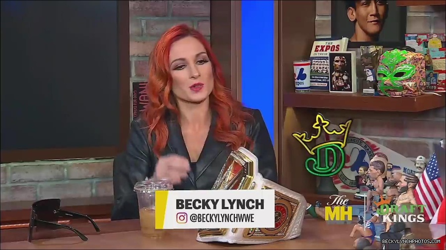 Y2Mate_is_-_Becky_Lynch_Talks_Charlotte_Flair_Feud_27I27m_So_in_Her_Head__-_The_MMA_Hour-4BJNnwyhid4-720p-1656194904909_mp4_002590988.jpg