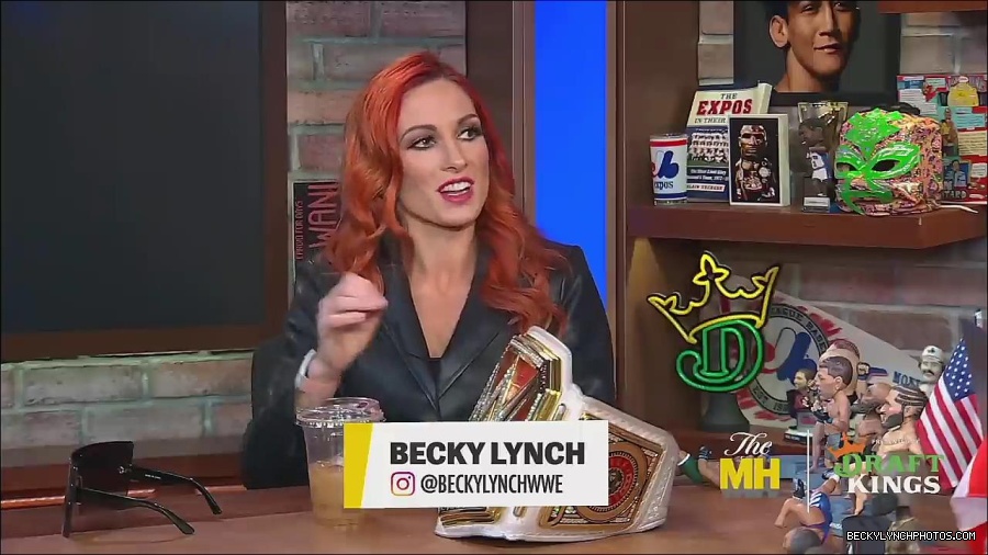 Y2Mate_is_-_Becky_Lynch_Talks_Charlotte_Flair_Feud_27I27m_So_in_Her_Head__-_The_MMA_Hour-4BJNnwyhid4-720p-1656194904909_mp4_002591388.jpg