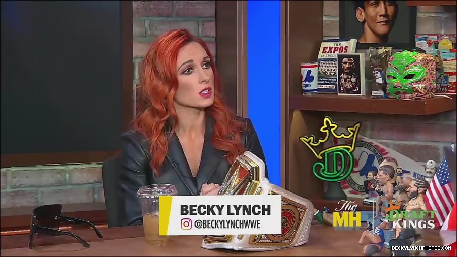 Y2Mate_is_-_Becky_Lynch_Talks_Charlotte_Flair_Feud_27I27m_So_in_Her_Head__-_The_MMA_Hour-4BJNnwyhid4-720p-1656194904909_mp4_002649446.jpg