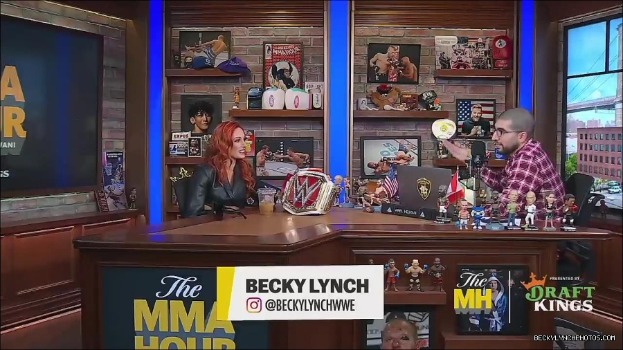 Y2Mate_is_-_Becky_Lynch_Talks_Charlotte_Flair_Feud_27I27m_So_in_Her_Head__-_The_MMA_Hour-4BJNnwyhid4-720p-1656194904909_mp4_002726323.jpg
