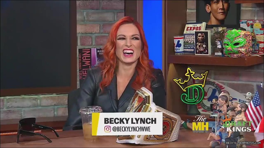 Y2Mate_is_-_Becky_Lynch_Talks_Charlotte_Flair_Feud_27I27m_So_in_Her_Head__-_The_MMA_Hour-4BJNnwyhid4-720p-1656194904909_mp4_002733530.jpg