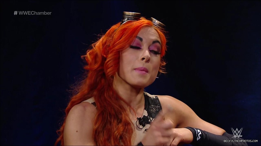 ELIMINATION_CHAMBER_mp4_000089233.jpg