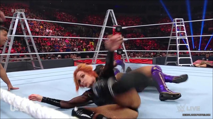 WWE_RAW_27th_June_2022_720p_WEBRip_h264_mp4_007205517.jpg