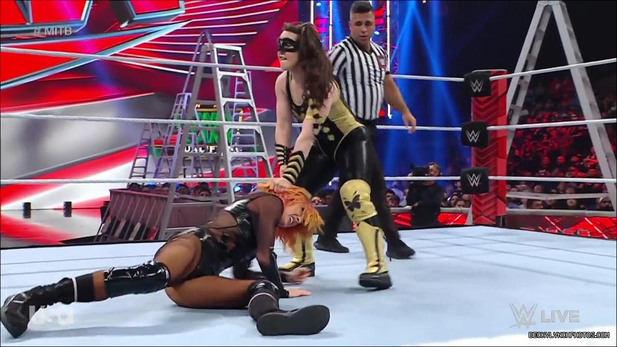 WWE_RAW_27th_June_2022_720p_WEBRip_h264_mp4_007261573.jpg