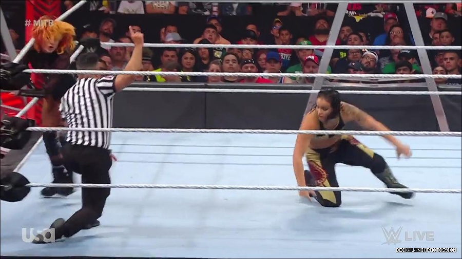 WWE_RAW_27th_June_2022_720p_WEBRip_h264_mp4_007283195.jpg