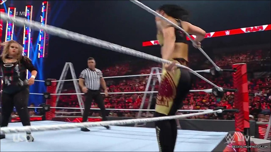 WWE_RAW_27th_June_2022_720p_WEBRip_h264_mp4_007293605.jpg
