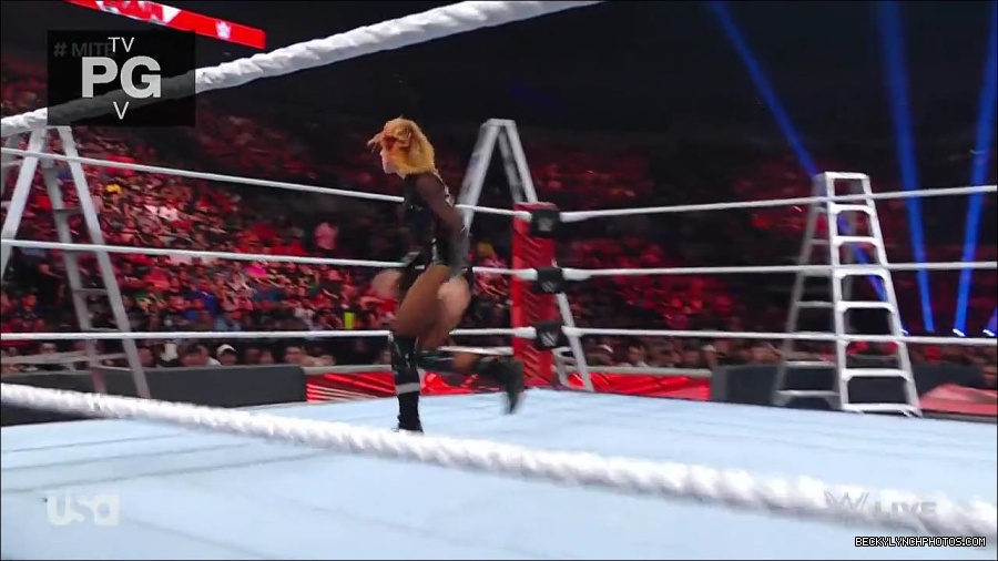 WWE_RAW_27th_June_2022_720p_WEBRip_h264_mp4_007377672.jpg