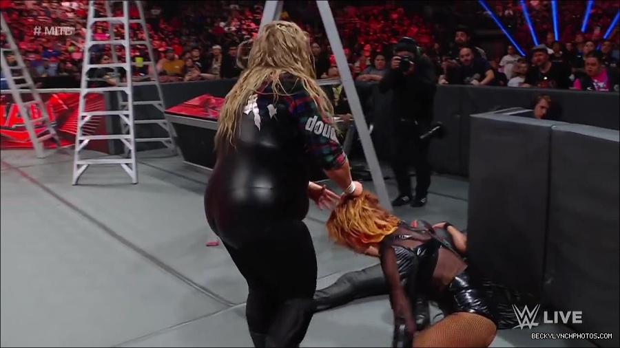WWE_RAW_27th_June_2022_720p_WEBRip_h264_mp4_007407702.jpg