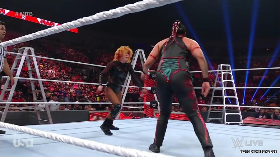 WWE_RAW_27th_June_2022_720p_WEBRip_h264_mp4_007555550.jpg