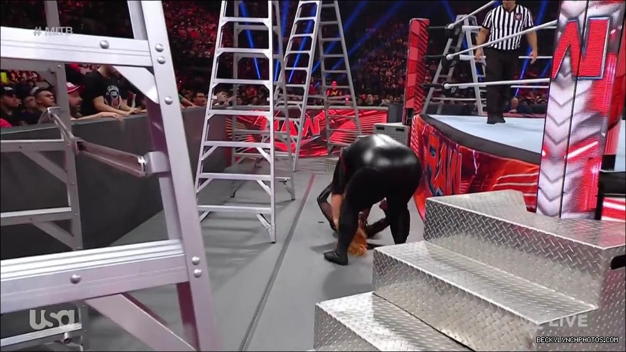 WWE_RAW_27th_June_2022_720p_WEBRip_h264_mp4_007583578.jpg