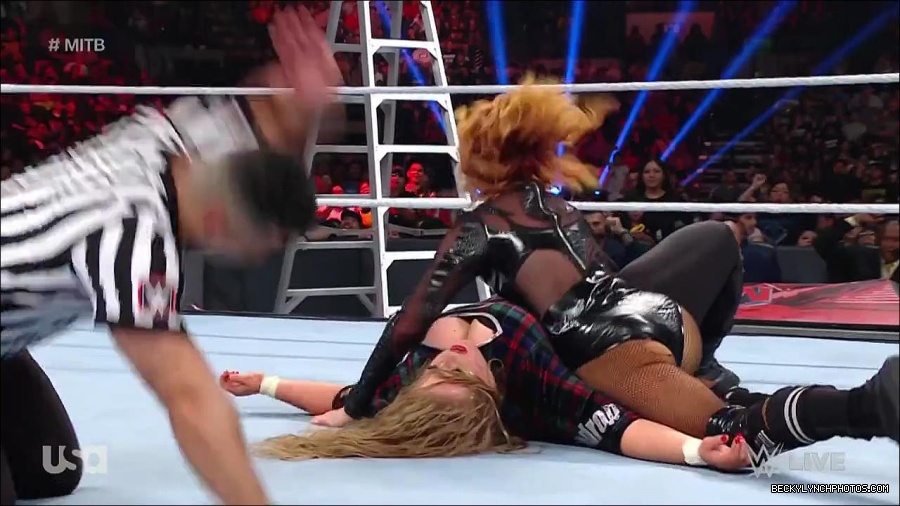 WWE_RAW_27th_June_2022_720p_WEBRip_h264_mp4_007668446.jpg