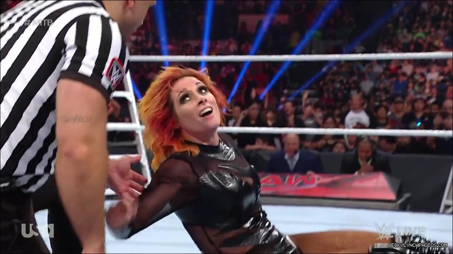 WWE_RAW_27th_June_2022_720p_WEBRip_h264_mp4_007683261.jpg