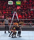 WWE_RAW_27th_June_2022_720p_WEBRip_h264_mp4_007297609.jpg