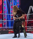 WWE_RAW_27th_June_2022_720p_WEBRip_h264_mp4_007300813.jpg