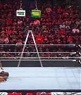 WWE_RAW_27th_June_2022_720p_WEBRip_h264_mp4_007414509.jpg