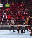 WWE_RAW_27th_June_2022_720p_WEBRip_h264_mp4_007463458.jpg