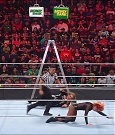 WWE_RAW_27th_June_2022_720p_WEBRip_h264_mp4_007632010.jpg