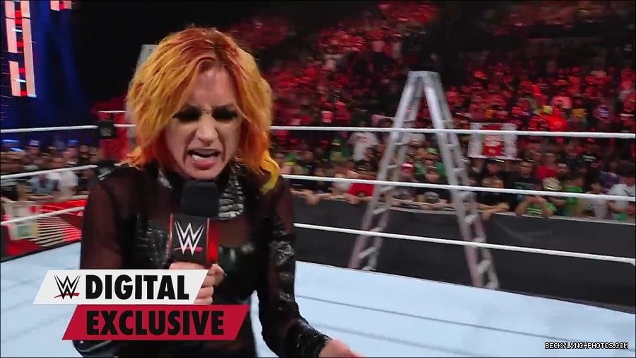 Y2Mate_is_-_Becky_Lynch_is_the_embodiment_of_Never_Give_Up_Raw_Exclusive2C_June_272C_2022-jwAS12_jHxk-720p-1656426534644_mp4_000030333.jpg