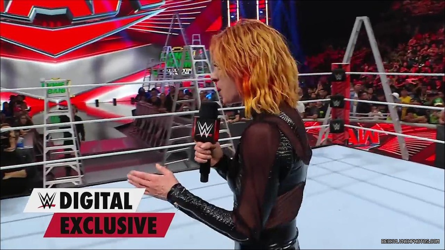 Y2Mate_is_-_Becky_Lynch_is_the_embodiment_of_Never_Give_Up_Raw_Exclusive2C_June_272C_2022-jwAS12_jHxk-720p-1656426534644_mp4_000031933.jpg