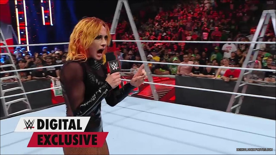 Y2Mate_is_-_Becky_Lynch_is_the_embodiment_of_Never_Give_Up_Raw_Exclusive2C_June_272C_2022-jwAS12_jHxk-720p-1656426534644_mp4_000036733.jpg