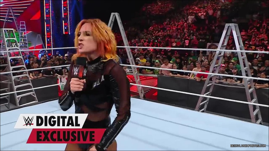 Y2Mate_is_-_Becky_Lynch_is_the_embodiment_of_Never_Give_Up_Raw_Exclusive2C_June_272C_2022-jwAS12_jHxk-720p-1656426534644_mp4_000043933.jpg
