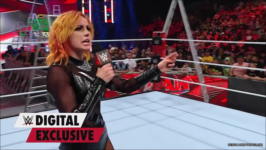 Y2Mate_is_-_Becky_Lynch_is_the_embodiment_of_Never_Give_Up_Raw_Exclusive2C_June_272C_2022-jwAS12_jHxk-720p-1656426534644_mp4_000048733.jpg