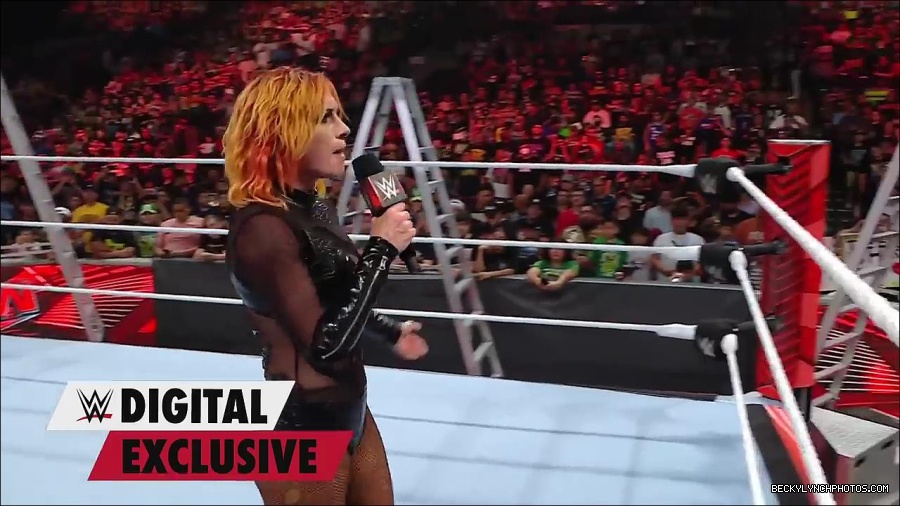 Y2Mate_is_-_Becky_Lynch_is_the_embodiment_of_Never_Give_Up_Raw_Exclusive2C_June_272C_2022-jwAS12_jHxk-720p-1656426534644_mp4_000052733.jpg