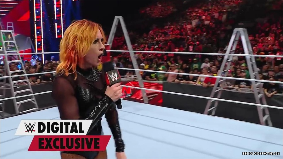 Y2Mate_is_-_Becky_Lynch_is_the_embodiment_of_Never_Give_Up_Raw_Exclusive2C_June_272C_2022-jwAS12_jHxk-720p-1656426534644_mp4_000061933.jpg