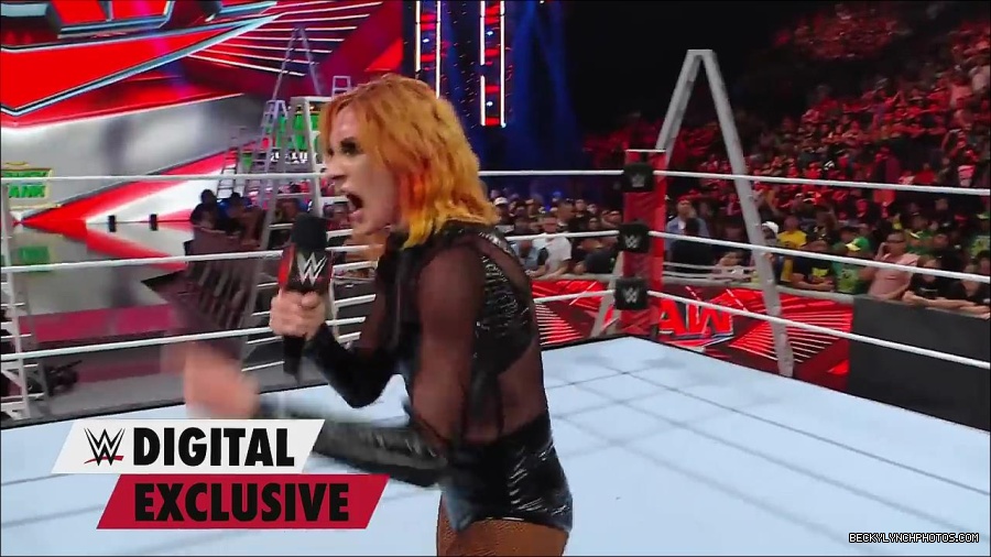 Y2Mate_is_-_Becky_Lynch_is_the_embodiment_of_Never_Give_Up_Raw_Exclusive2C_June_272C_2022-jwAS12_jHxk-720p-1656426534644_mp4_000065533.jpg