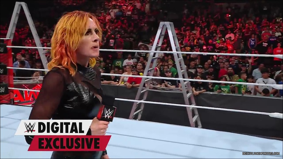 Y2Mate_is_-_Becky_Lynch_is_the_embodiment_of_Never_Give_Up_Raw_Exclusive2C_June_272C_2022-jwAS12_jHxk-720p-1656426534644_mp4_000071133.jpg