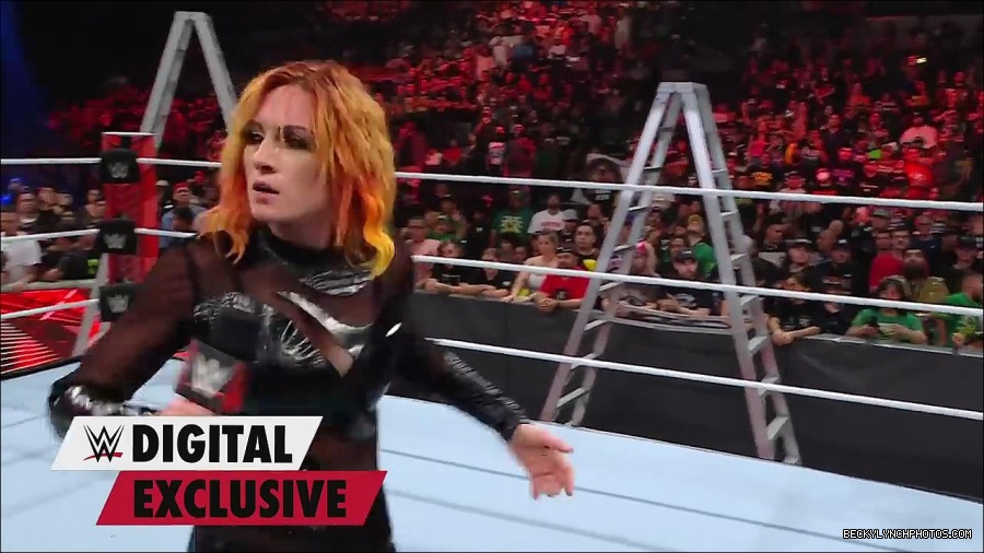Y2Mate_is_-_Becky_Lynch_is_the_embodiment_of_Never_Give_Up_Raw_Exclusive2C_June_272C_2022-jwAS12_jHxk-720p-1656426534644_mp4_000071533.jpg