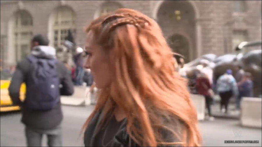 Y2Mate_is_-_The_RelentLass_meets_Wall_Street_s_Fearless_Girl_WWE_Evolution_Diary-I1QWHg5hF6k-720p-1656515992659_mp4_000008066.jpg