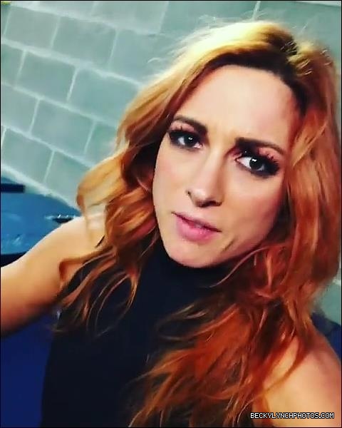 2018-04-10_20_55_28_1754825460805512161_448900764_mp4_000013279.jpg