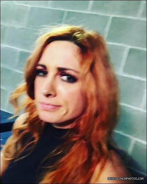 2018-04-10_20_55_28_1754825460805512161_448900764_mp4_000051679.jpg